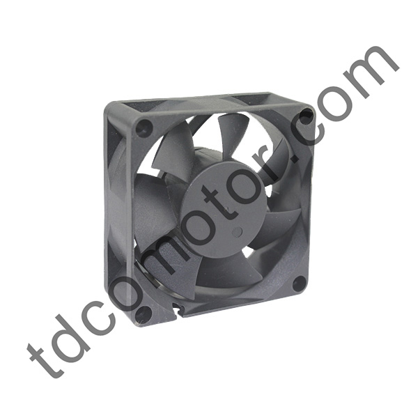 Fan Axial EC 70x70x25 YZ-7025